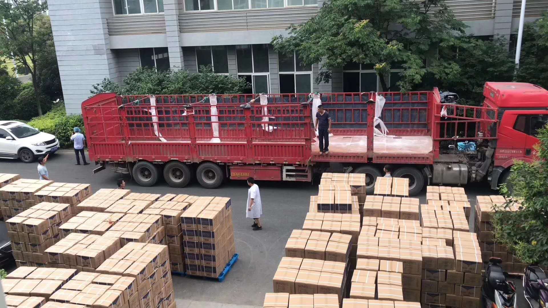 向日葵药业全力生产夏季热销品